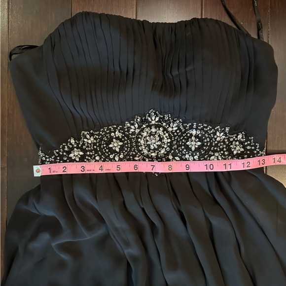 Juliet Minimalist Black Formal Floor Length Dress - Picture 5 of 10